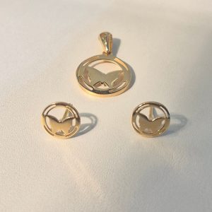 نیم ست دایره ای طرح پروانه